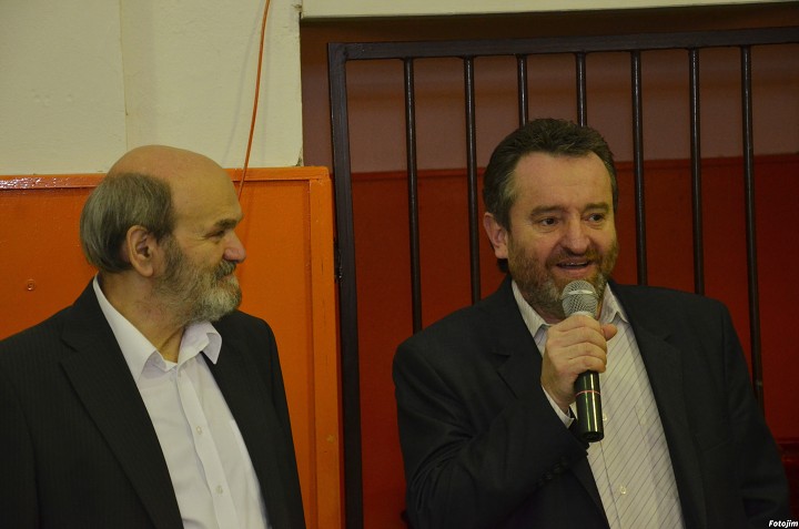 img00008.jpg