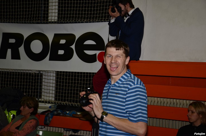 img01009.jpg