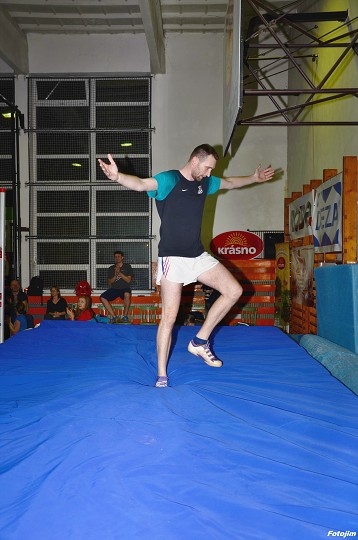 img00912.jpg