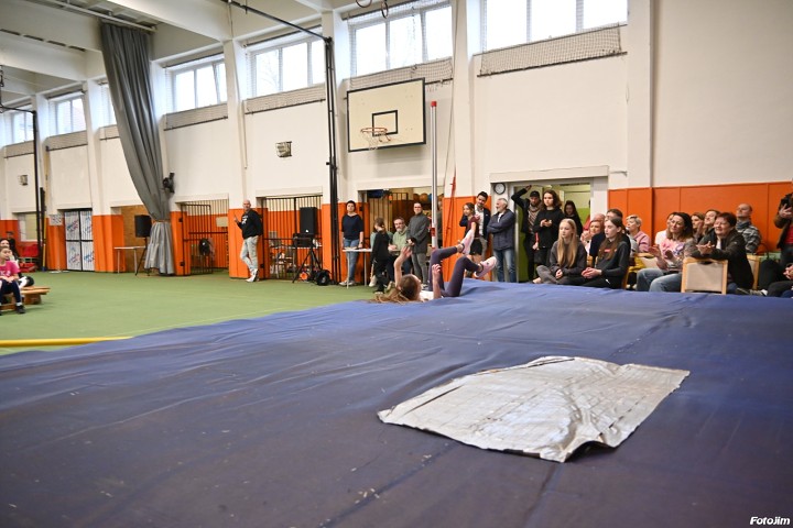 img01295.jpg