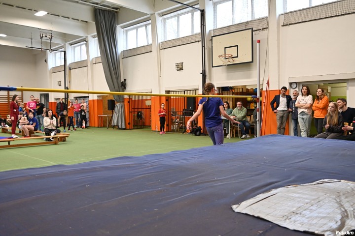 img01443.jpg