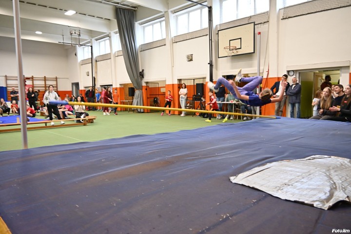 img01463.jpg