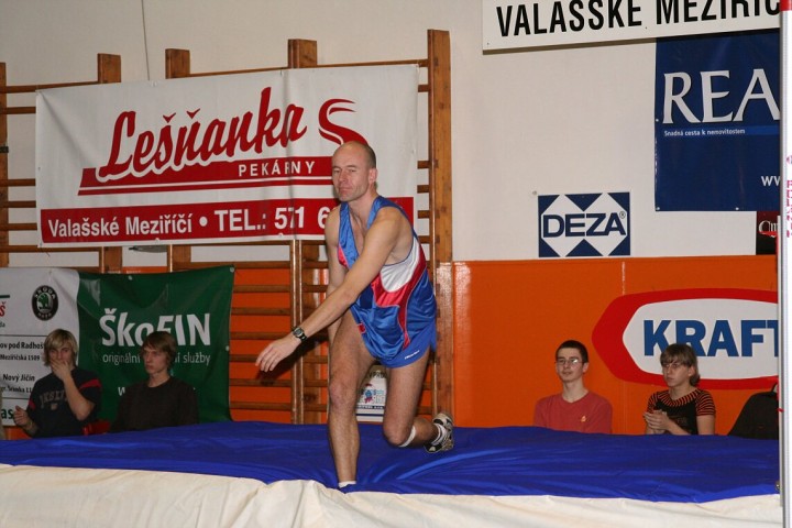 img00128.jpg