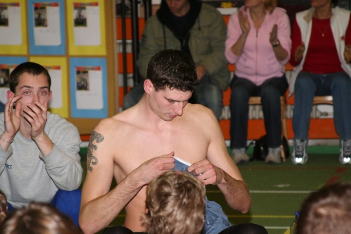 img00142.jpg