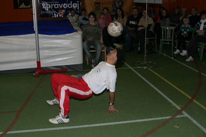 img00135.jpg