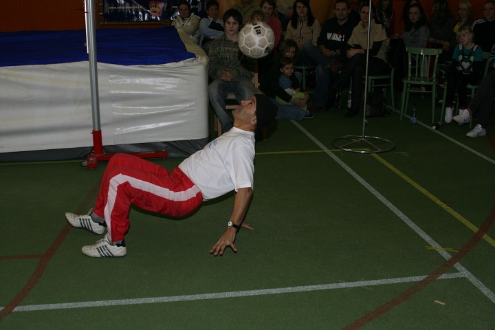 img00137.jpg