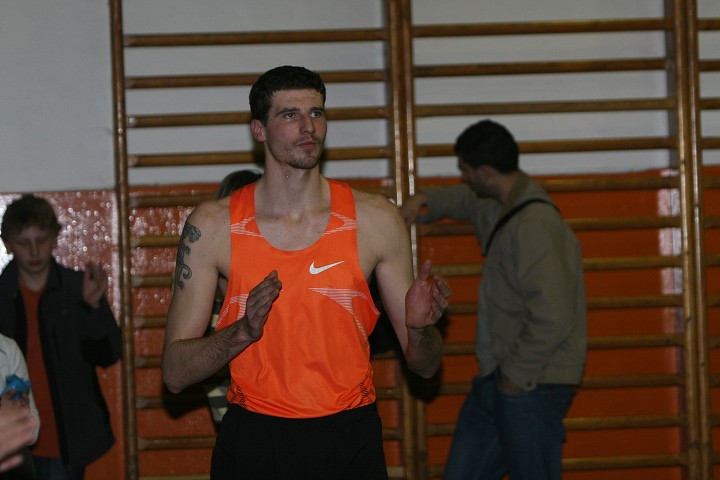 img00107.jpg