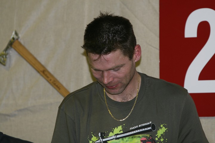 img00122.jpg