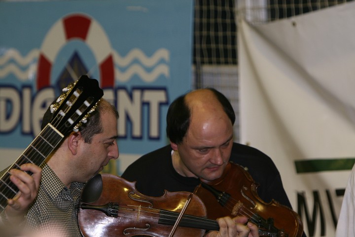 img00127.jpg