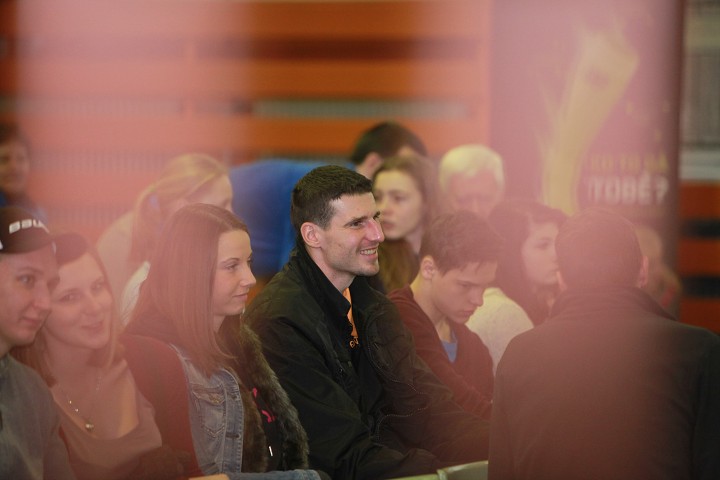 img00106.jpg