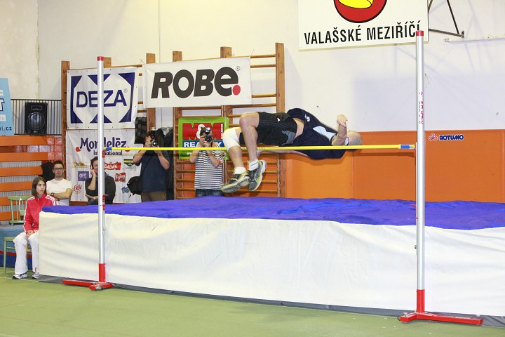 img00127.jpg