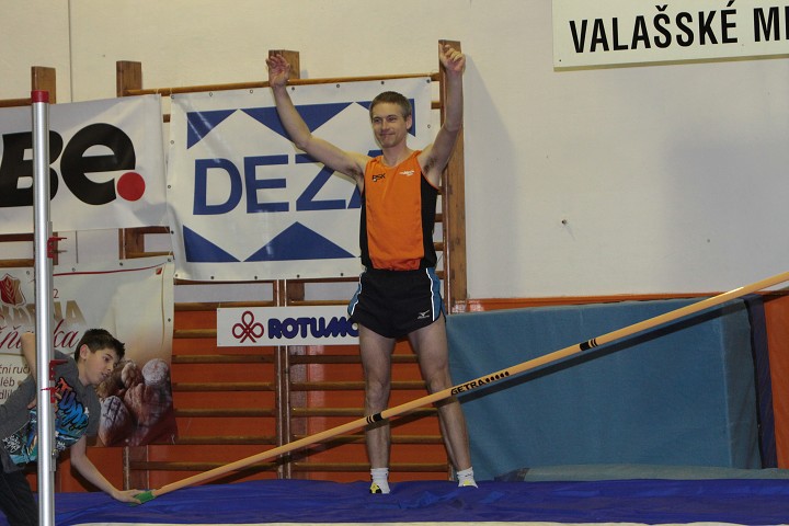 img00384.jpg