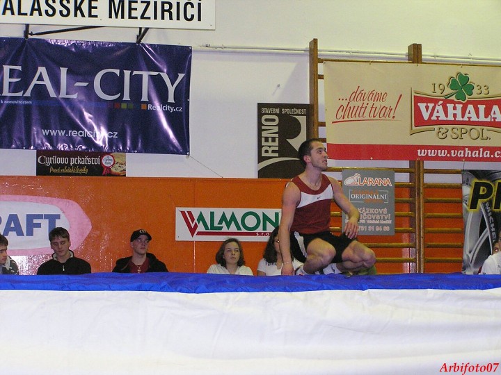 img00127.jpg