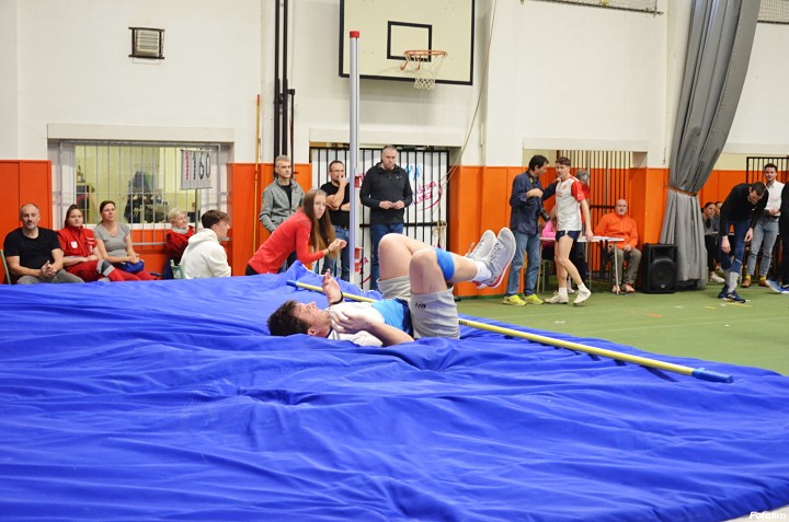 img01677.jpg