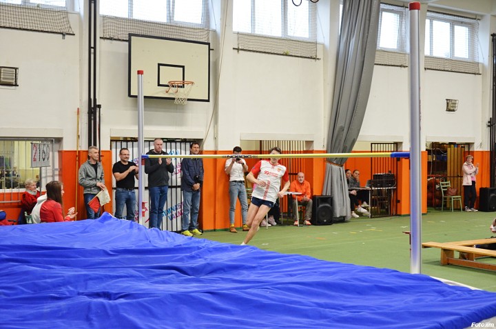 img01690.jpg