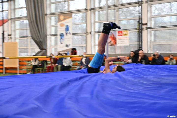 img01590.jpg