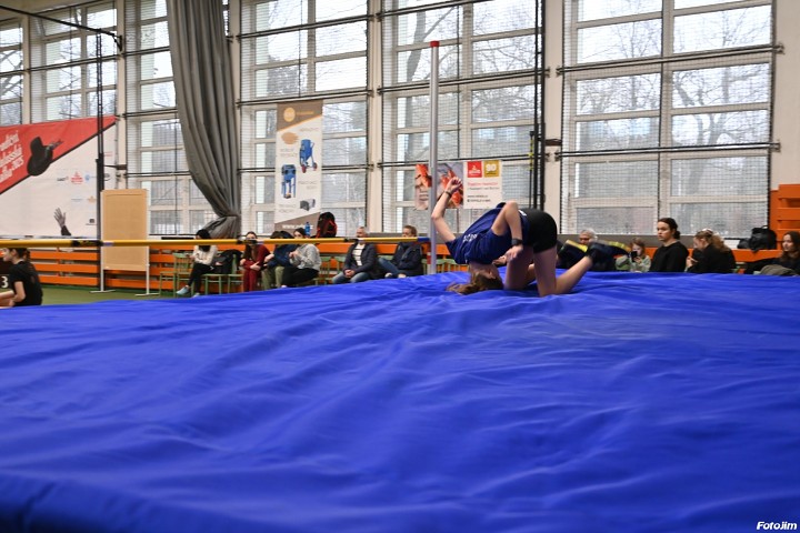 img01605.jpg