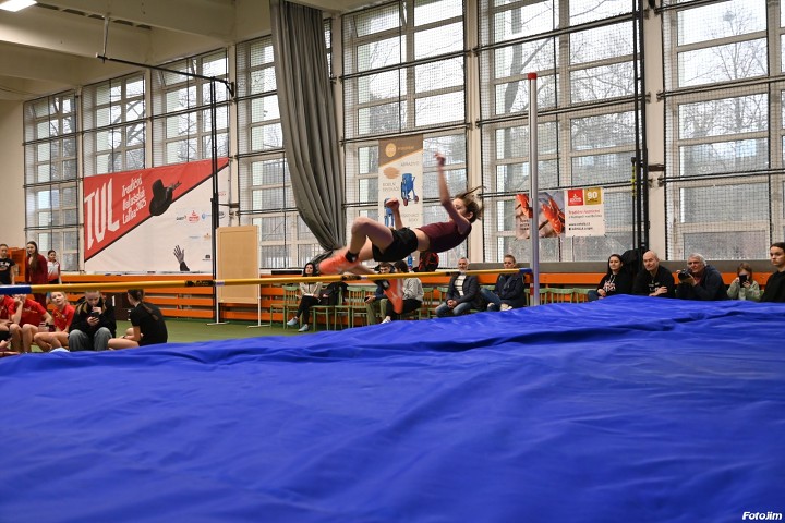 img01609.jpg