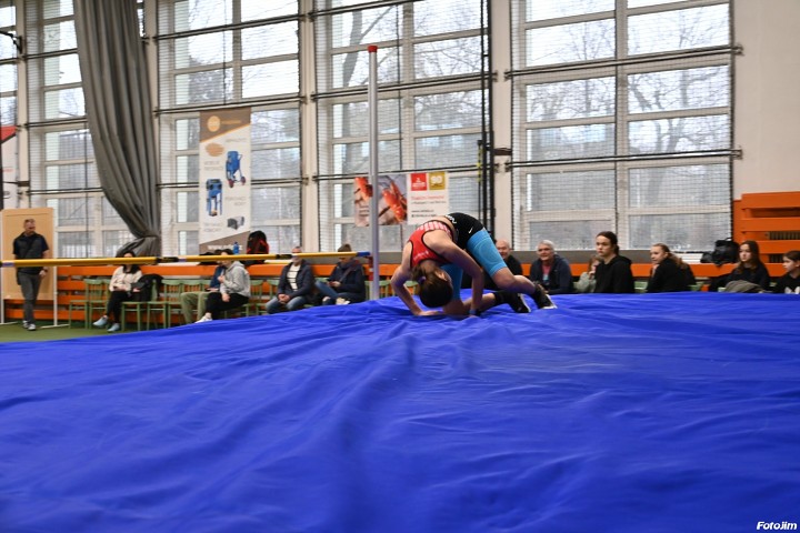 img01690.jpg