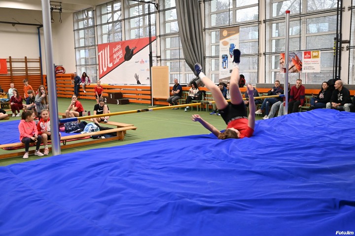 img01740.jpg