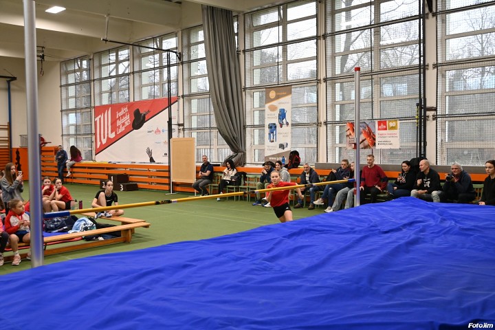 img01745.jpg