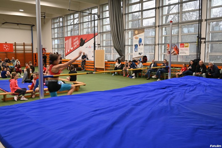 img01787.jpg