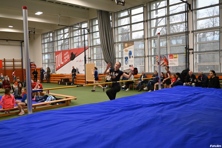img01810.jpg