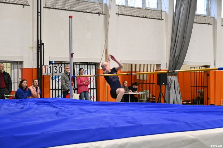 img01917.jpg