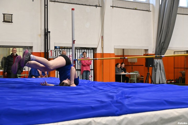img01927.jpg