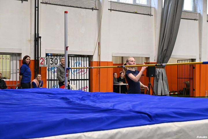 img01942.jpg