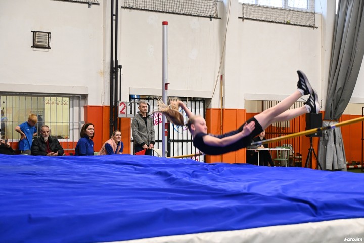 img01947.jpg