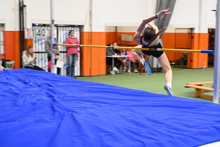 img02018.jpg