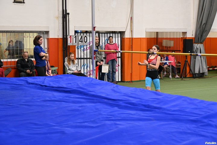 img02025.jpg