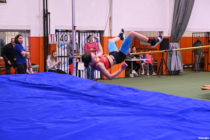 img02027.jpg
