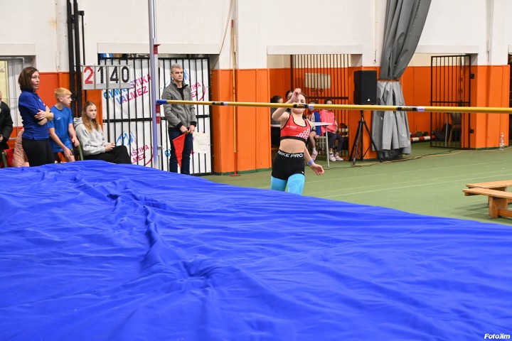 img02060.jpg