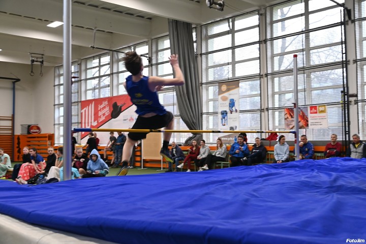 img02324.jpg