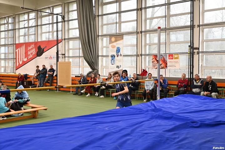 img02347.jpg