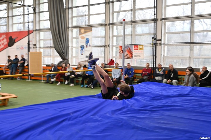 img02361.jpg
