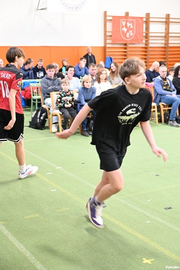 img02412.jpg