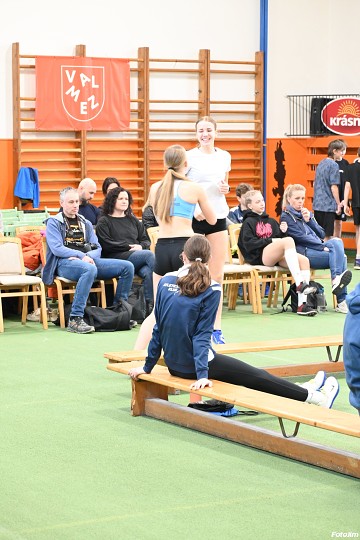 img02425.jpg