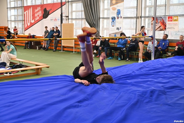 img02558.jpg