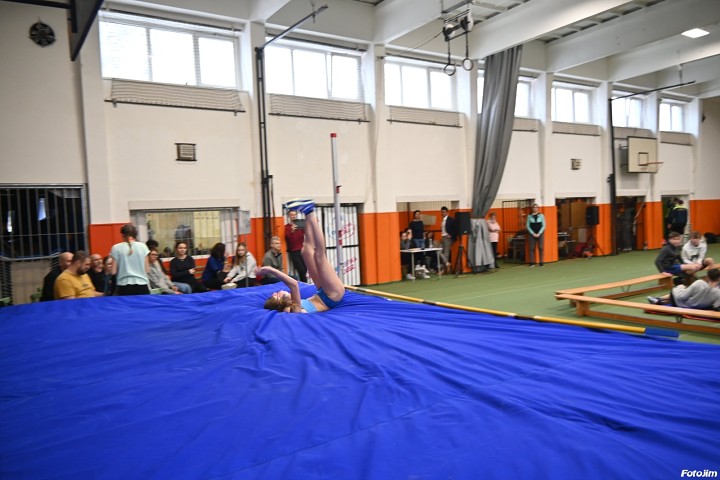 img02747.jpg