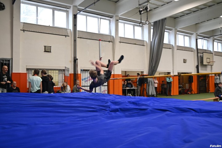 img02785.jpg