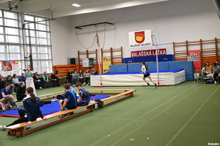 img02908.jpg