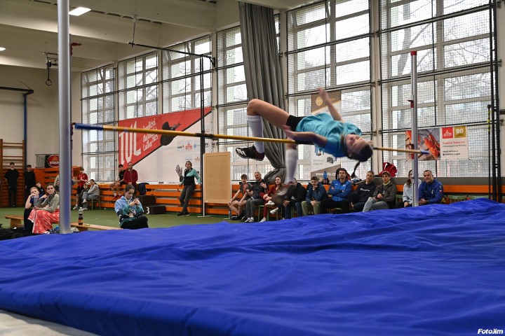 img03002.jpg