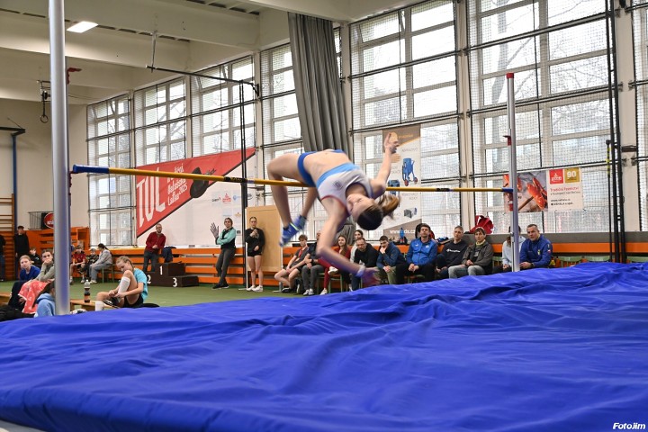 img03009.jpg