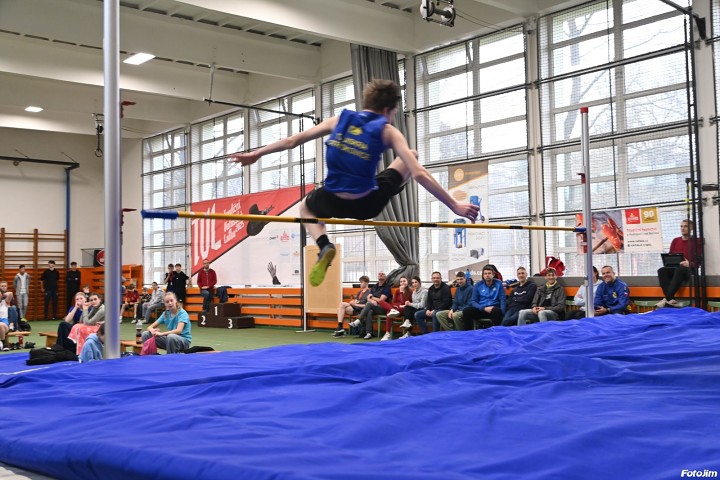 img03037.jpg
