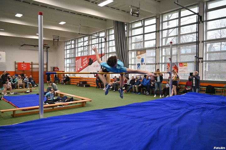 img03064.jpg