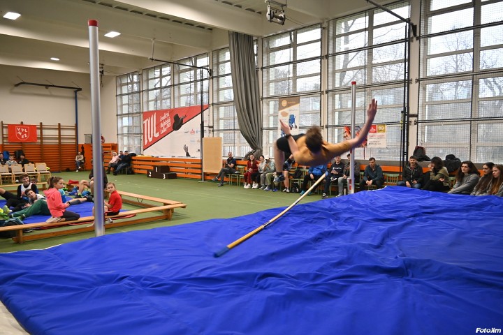 img03204.jpg