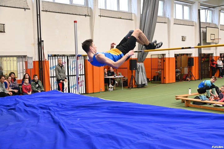 img03300.jpg